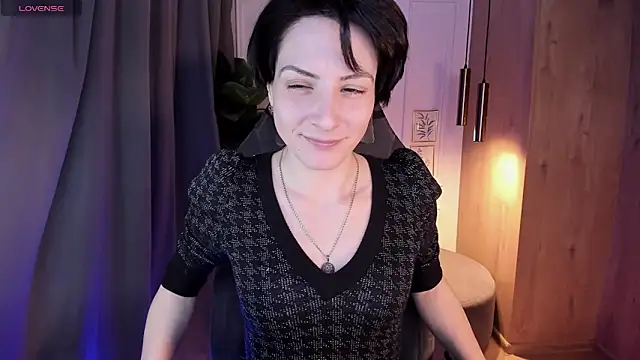LorenDaze online show from March 2025 01:49:01 PM