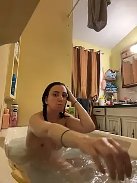 Snapshot of XXlolaXX chatting on November 2025 10:21:02 PM XXlolaXX online show from November 2025 10:21:02 PM