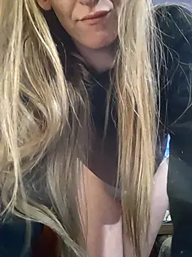 eatmeplease44 online show from March 2025 06:43:01 PM