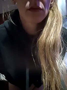 eatmeplease44 online show from March 2025 08:01:02 PM