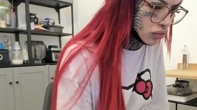 tamarapervert online show from December 2025 09:53:01 AM