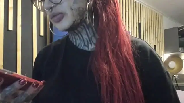 Snapshot of tamarapervert chatting on December 2025 10:59:02 PM tamarapervert online show from December 2025 10:59:02 PM