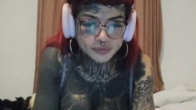 Snapshot of tamarapervert chatting on October 2025 08:53:02 PM tamarapervert online show from October 2025 08:53:02 PM