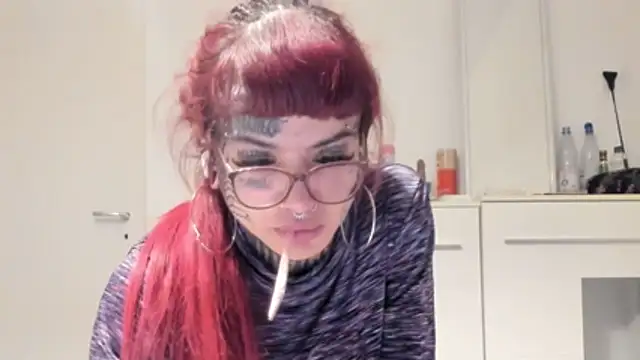 tamarapervert online show from February 2026 09:02:02 PM