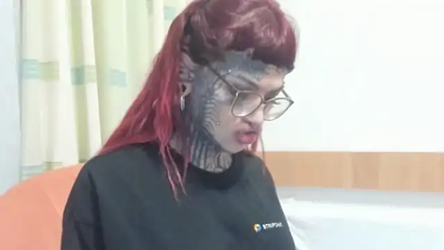 tamarapervert online show from December 2025 08:46:01 PM