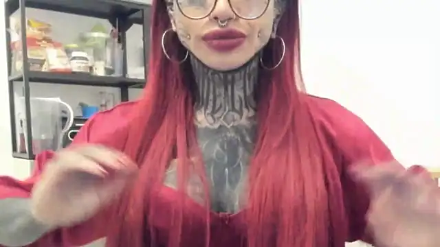 tamarapervert online show from December 2025 07:37:02 PM