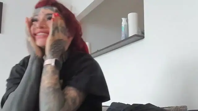 Snapshot of tamarapervert chatting on November 2025 01:05:01 PM tamarapervert online show from November 2025 01:05:01 PM