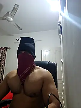 Snapshot of kaizercool1 chatting on January 2025 04:14:02 AM kaizercool1 online show from January 2025 04:14:02 AM