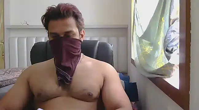 Snapshot of kaizercool1 chatting on March 2025 05:17:02 AM kaizercool1 online show from March 2025 05:17:02 AM