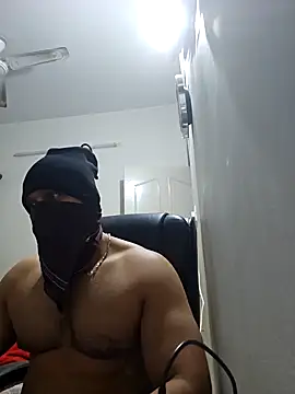 Snapshot of kaizercool1 chatting on February 2025 10:14:02 AM kaizercool1 online show from February 2025 10:14:02 AM