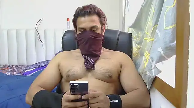 Snapshot of kaizercool1 chatting on March 2025 09:24:01 AM kaizercool1 online show from March 2025 09:24:01 AM