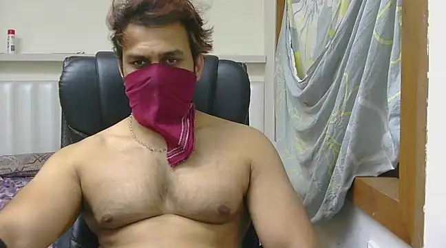 Snapshot of kaizercool1 chatting on March 2025 06:17:02 PM kaizercool1 online show from March 2025 06:17:02 PM