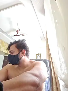 kaizercool1 online show from March 2026 07:19:01 AM