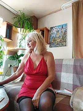 Snapshot of IrmaRose chatting on August 2026 09:04:01 AM IrmaRose online show from August 2026 09:04:01 AM