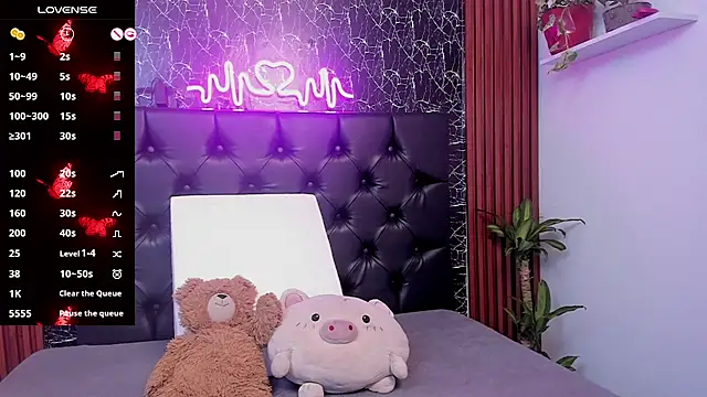 Tamara-evans online show from December 2024 08:12:01 PM