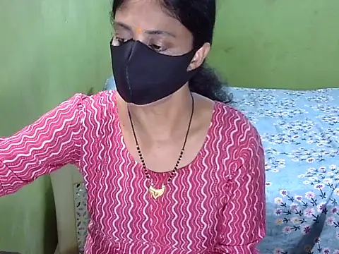 Indian Horny Wife online show from May 2026 03:04:01 AM