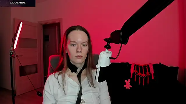 DivineBite online show from March 2026 03:50:02 PM