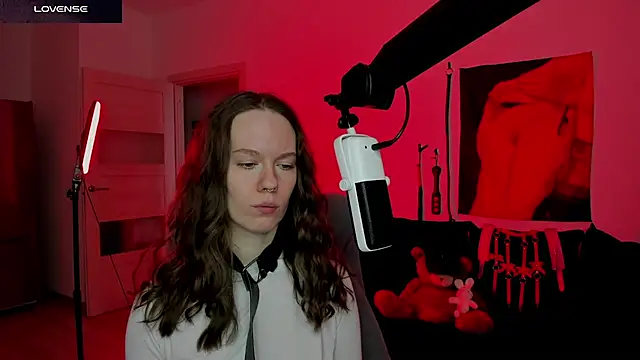 DivineBite online show from March 2026 03:24:02 PM