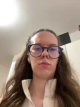 DivineBite online show from October 2025 05:36:02 PM