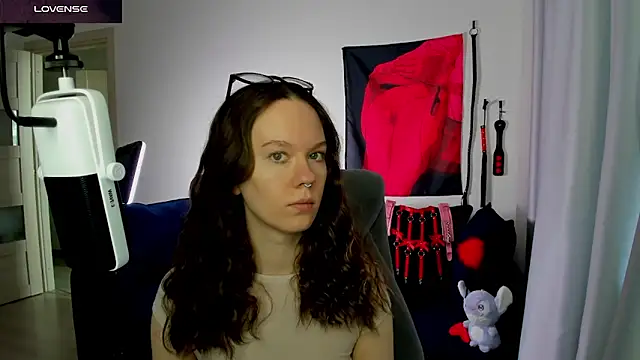 DivineBite online show from May 2026 02:37:01 PM