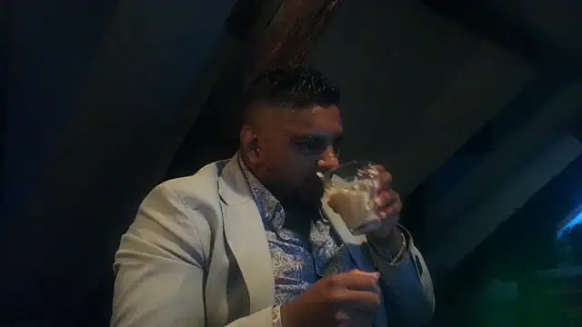 Snapshot of Bandusrilankasexymen chatting on January 2026 04:32:01 PM Bandusrilankasexymen online show from January 2026 04:32:01 PM