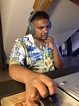 Bandusrilankasexymen online show from May 2026 09:47:01 PM
