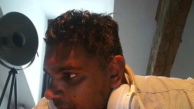 Bandusrilankasexymen online show from February 2025 12:17:01 PM