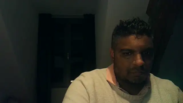 Snapshot of Bandusrilankasexymen chatting on March 2026 09:52:02 PM Bandusrilankasexymen online show from March 2026 09:52:02 PM