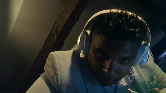 Bandusrilankasexymen online show from February 2025 09:09:01 PM