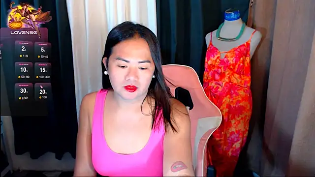 Snapshot of MagnificatMistress chatting on November 2025 07:12:01 AM MagnificatMistress online show from November 2025 07:12:01 AM