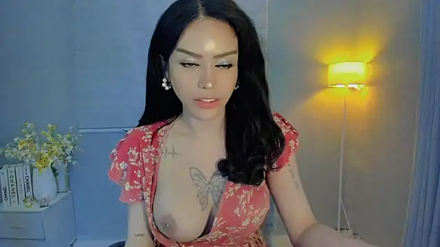 Snapshot of Patricia_fox chatting on October 2025 04:26:02 PM Patricia fox online show from October 2025 04:26:02 PM