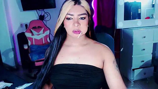 violet bigcock774 online show from November 2025 06:39:01 AM