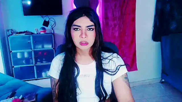 Snapshot of violet_bigcock774 chatting on May 2026 12:52:01 PM violet bigcock774 online show from May 2026 12:52:01 PM