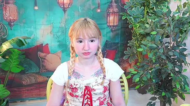 Pinkie Princes online show from November 2025 07:30:01 PM