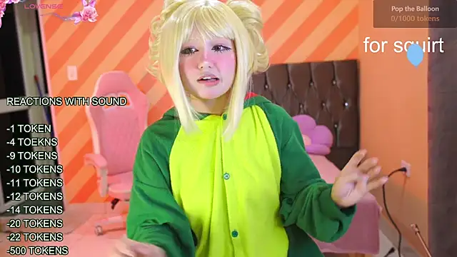 Snapshot of Pinkie_Princes chatting on January 2025 12:17:02 AM Pinkie Princes online show from January 2025 12:17:02 AM