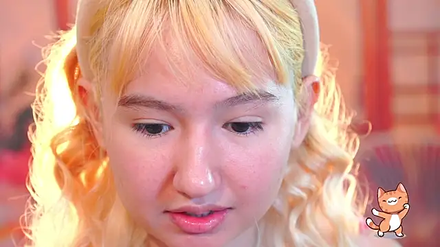 Pinkie Princes online show from November 2025 03:29:01 AM