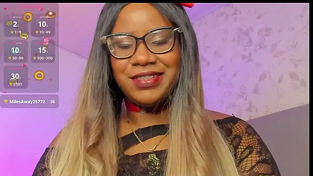 EmilyyRosee  online show from March 2026 01:56:01 PM