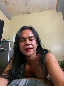 sweetyula online show from May 2026 12:00:02 AM