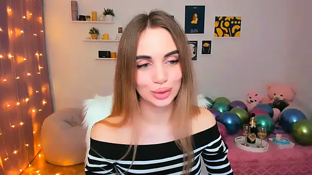 Snapshot of aPieceOfJoy chatting on February 2025 11:04:02 PM aPieceOfJoy online show from February 2025 11:04:02 PM