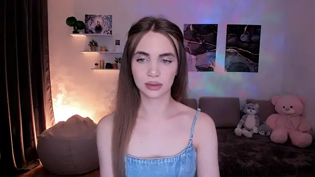 Snapshot of aPieceOfJoy chatting on September 2025 11:43:02 PM aPieceOfJoy online show from September 2025 11:43:02 PM