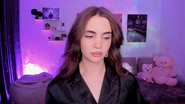 aPieceOfJoy online show from January 2026 09:32:02 PM