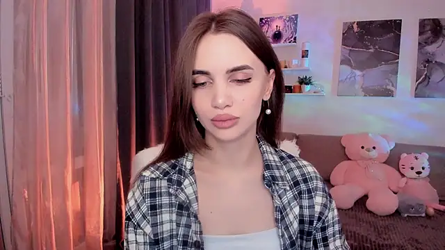 aPieceOfJoy online show from February 2026 03:25:01 AM