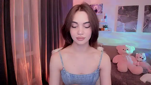 aPieceOfJoy online show from February 2026 03:28:01 AM