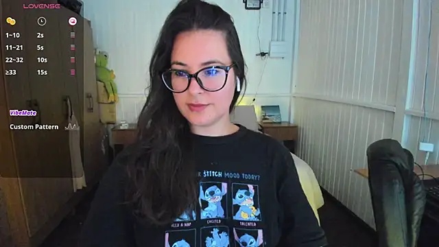 Snapshot of anna_love_hot chatting on February 2025 03:37:02 PM anna love hot online show from February 2025 03:37:02 PM