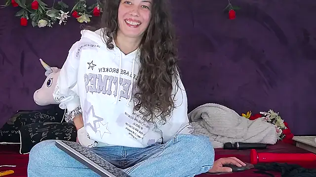 Jayllene online show from November 2025 08:51:02 AM