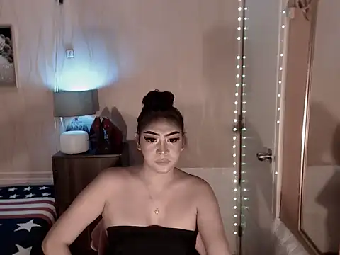 Snapshot of Biancafoxie chatting on October 2025 09:20:02 AM Biancafoxie online show from October 2025 09:20:02 AM