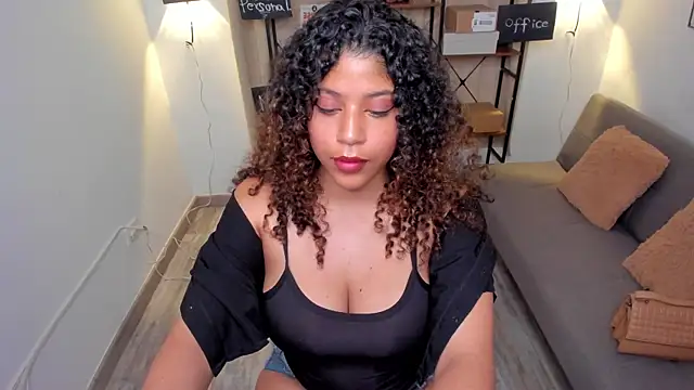 LilyBrunette online show from April 2026 12:39:01 AM