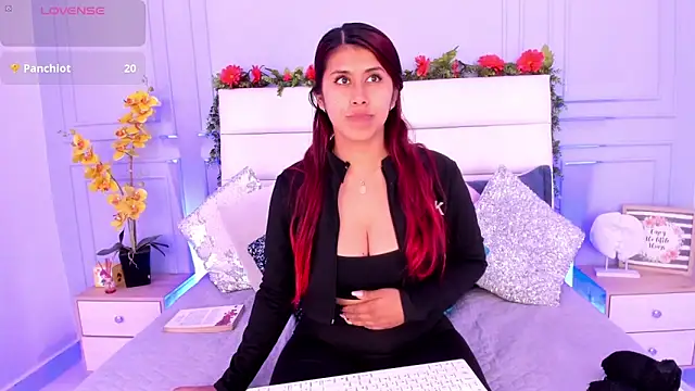 Karlagonzales  online show from March 2025 01:08:02 AM