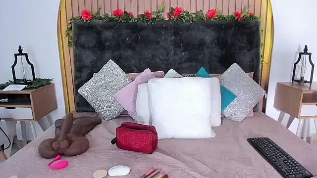 Karlagonzales  online show from March 2026 06:48:01 PM