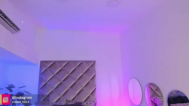 Snapshot of malaia_hills chatting on November 2025 06:51:02 PM malaia hills online show from November 2025 06:51:02 PM